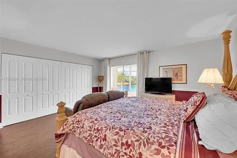 2009 Oakridge A Deerfield Beach FL 33442