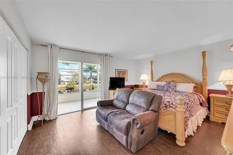 2009 Oakridge A Deerfield Beach FL 33442
