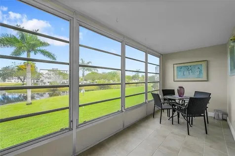 2009 Oakridge A Deerfield Beach FL 33442
