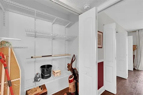 2009 Oakridge A Deerfield Beach FL 33442