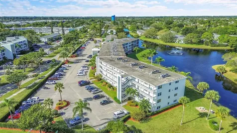 2009 Oakridge A Deerfield Beach FL 33442