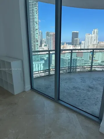 350 S Miami Avenue Miami FL 33130