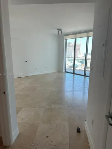 350 S Miami Avenue Miami FL 33130