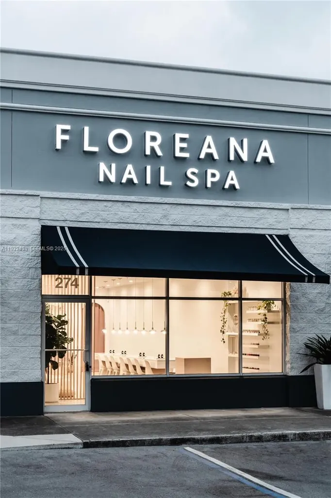 240-290 N Federal Highway Fort Lauderdale FL 33301