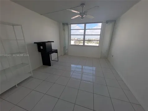 2780 NE 183rd Street Aventura FL 33160