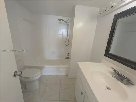 2780 NE 183rd Street Aventura FL 33160