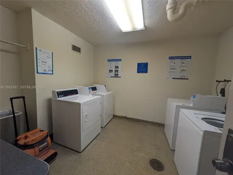 2780 NE 183rd Street Aventura FL 33160