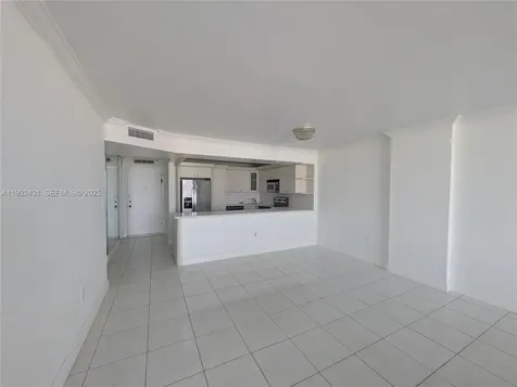 2780 NE 183rd Street Aventura FL 33160