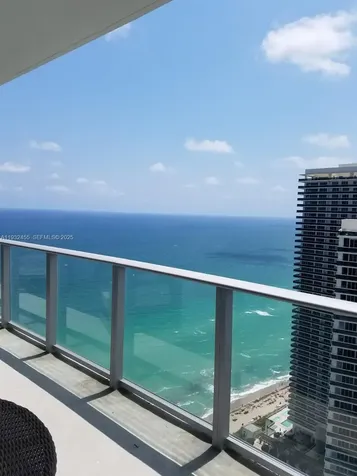 4111 S Ocean Drive Hollywood FL 33019