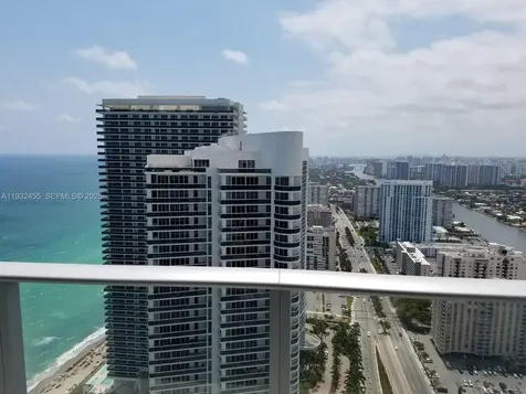 4111 S Ocean Drive Hollywood FL 33019