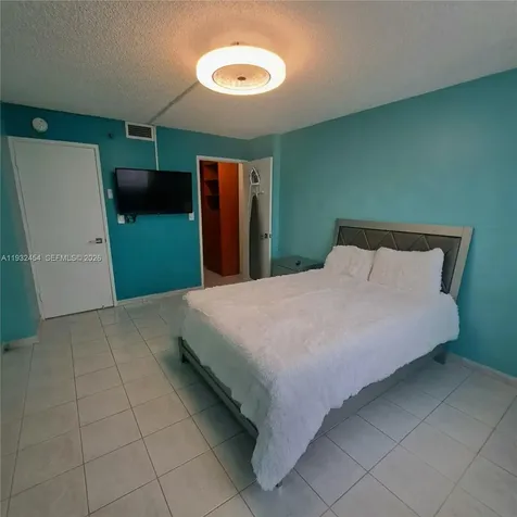 Sunny Isles Beach FL 33160