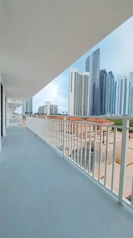 Sunny Isles Beach FL 33160