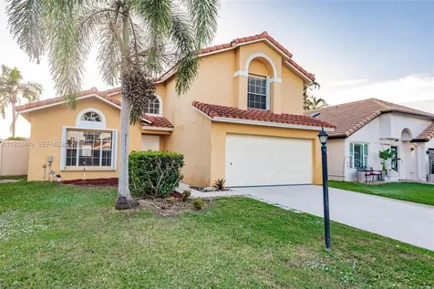2042 Cross Breeze Drive Wellington FL 33414