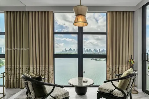9 Island Avenue Miami Beach FL 33139