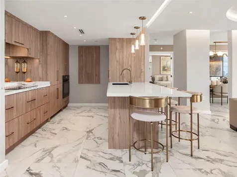 9 Island Avenue Miami Beach FL 33139