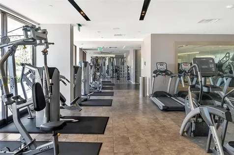 9 Island Avenue Miami Beach FL 33139
