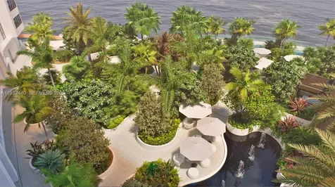 9 Island Avenue Miami Beach FL 33139