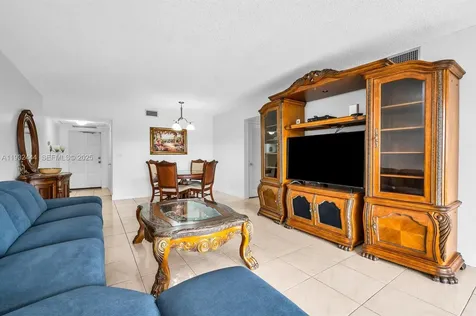 2800 N Palm Aire Drive Pompano Beach FL 33069