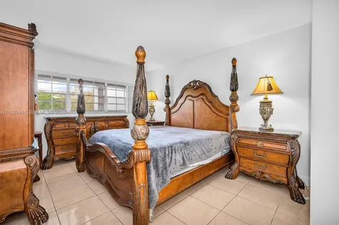 2800 N Palm Aire Drive Pompano Beach FL 33069