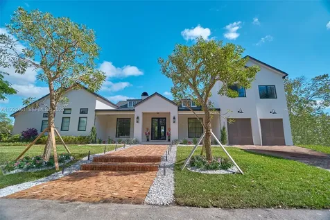 11001 SW 74th Avenue Pinecrest FL 33156