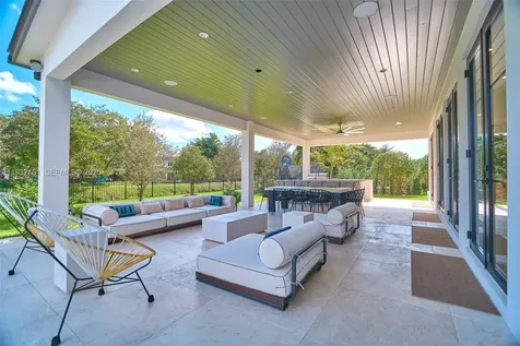 11001 SW 74th Avenue Pinecrest FL 33156