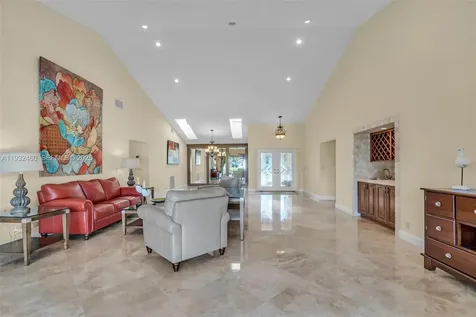 7840 NW 86th Terrace Tamarac FL 33321