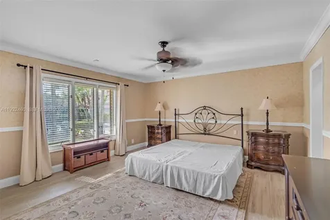 7840 NW 86th Terrace Tamarac FL 33321