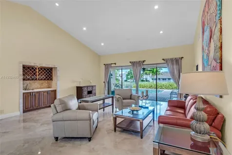 7840 NW 86th Terrace Tamarac FL 33321