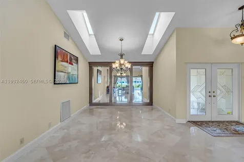 7840 NW 86th Terrace Tamarac FL 33321