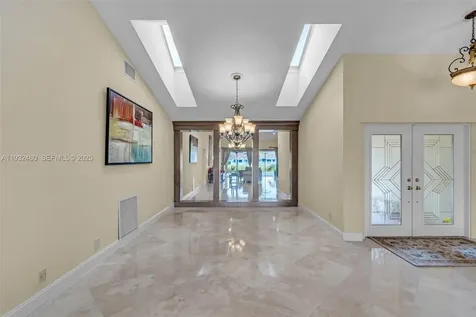 7840 NW 86th Terrace Tamarac FL 33321