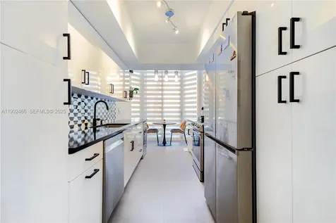 21205 Yacht Club Drive Aventura FL 33180