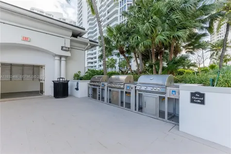 21205 Yacht Club Drive Aventura FL 33180