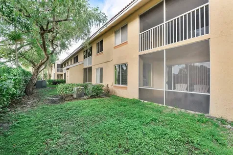 929 Coral Club Drive Coral Springs FL 33071