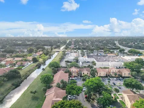 929 Coral Club Drive Coral Springs FL 33071