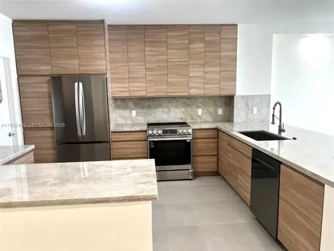 17050 N Bay Road Sunny Isles Beach FL 33160
