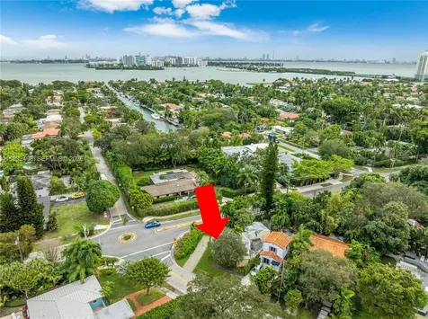 8634 NE 10th Avenue Miami FL 33138
