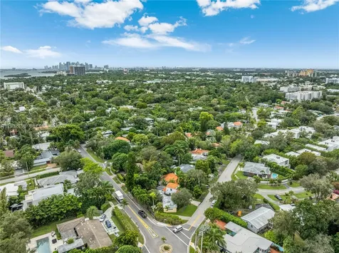 8634 NE 10th Avenue Miami FL 33138