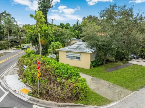 8634 NE 10th Avenue Miami FL 33138