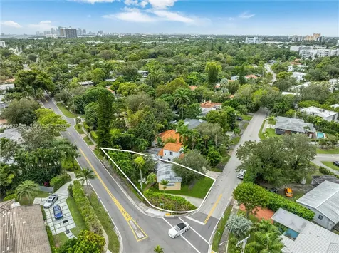 8634 NE 10th Avenue Miami FL 33138