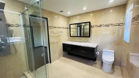 1094 Redwood Street Hollywood FL 33019