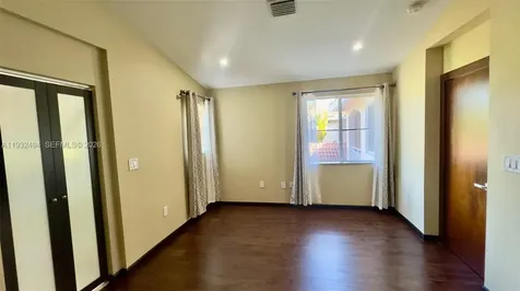 1094 Redwood Street Hollywood FL 33019
