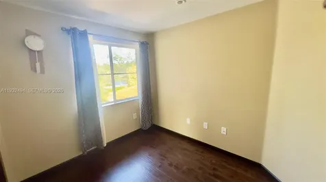 1094 Redwood Street Hollywood FL 33019