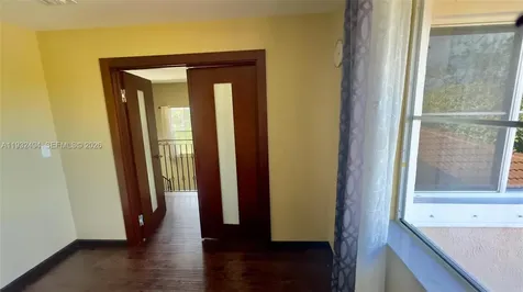 1094 Redwood Street Hollywood FL 33019