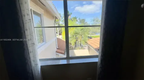 1094 Redwood Street Hollywood FL 33019