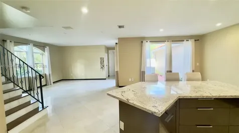 1094 Redwood Street Hollywood FL 33019