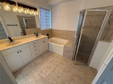 107 SE 22nd Terrace Homestead FL 33033