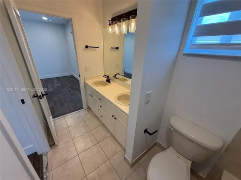 107 SE 22nd Terrace Homestead FL 33033