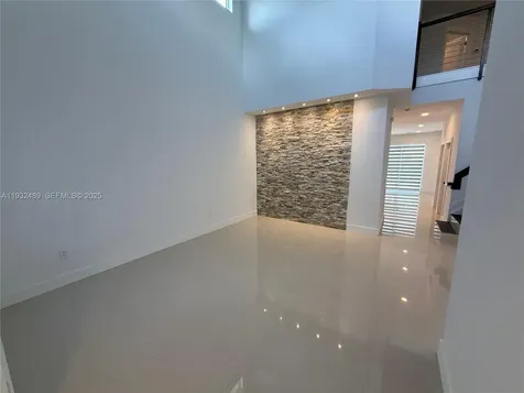 107 SE 22nd Terrace Homestead FL 33033