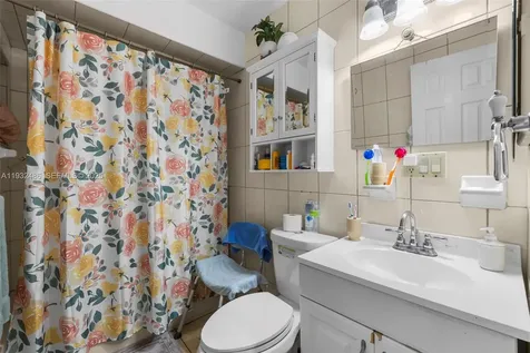 60 W 61st Street Hialeah FL 33012