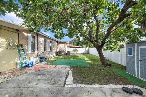 60 W 61st Street Hialeah FL 33012